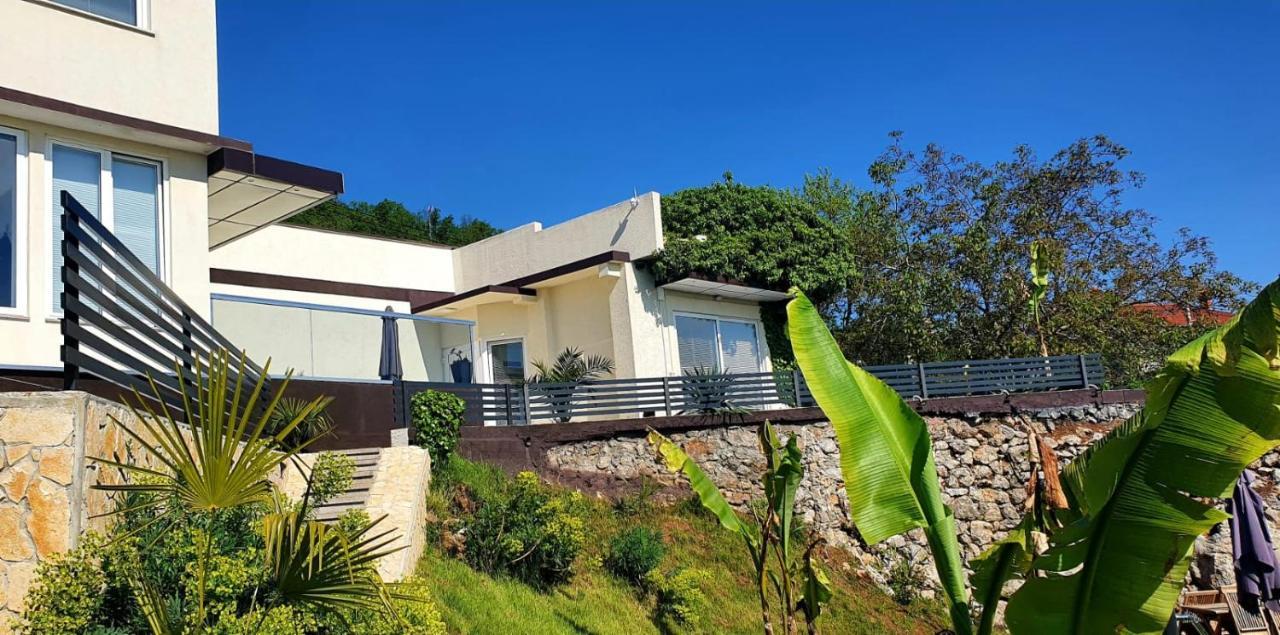 Penthouse Jacuzzi & Pool Apartmants Opatija Zewnętrze zdjęcie