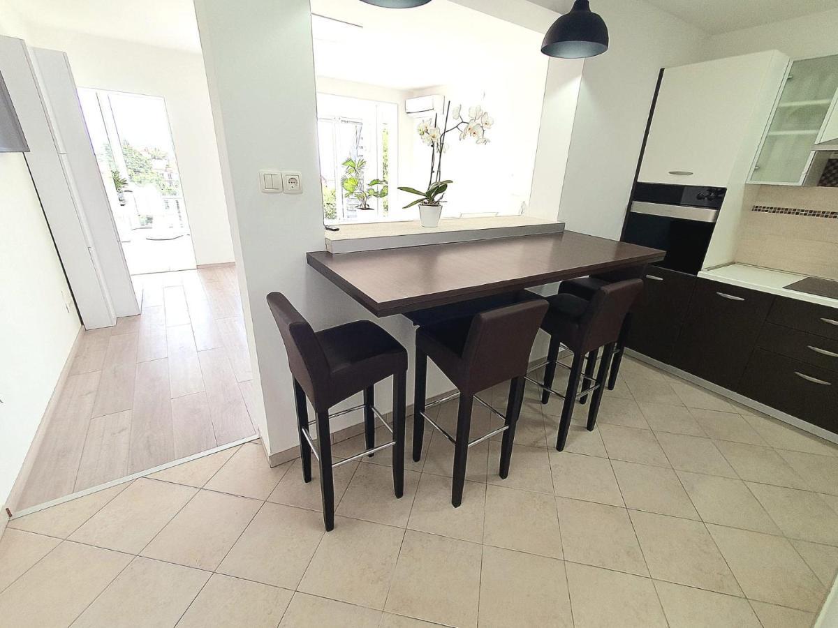 Penthouse Jacuzzi & Pool Apartmants Opatija Zewnętrze zdjęcie