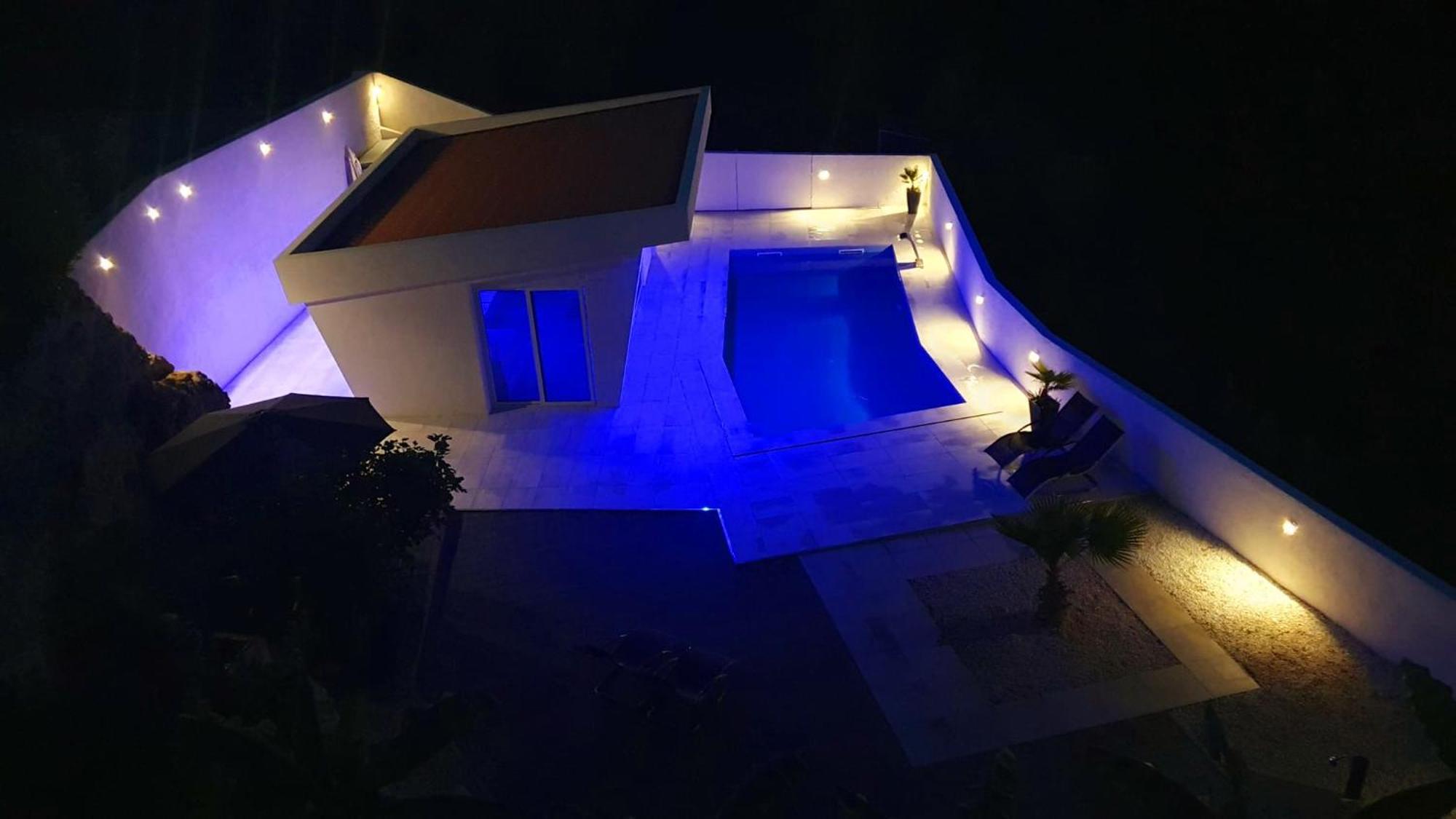 Penthouse Jacuzzi & Pool Apartmants Opatija Zewnętrze zdjęcie
