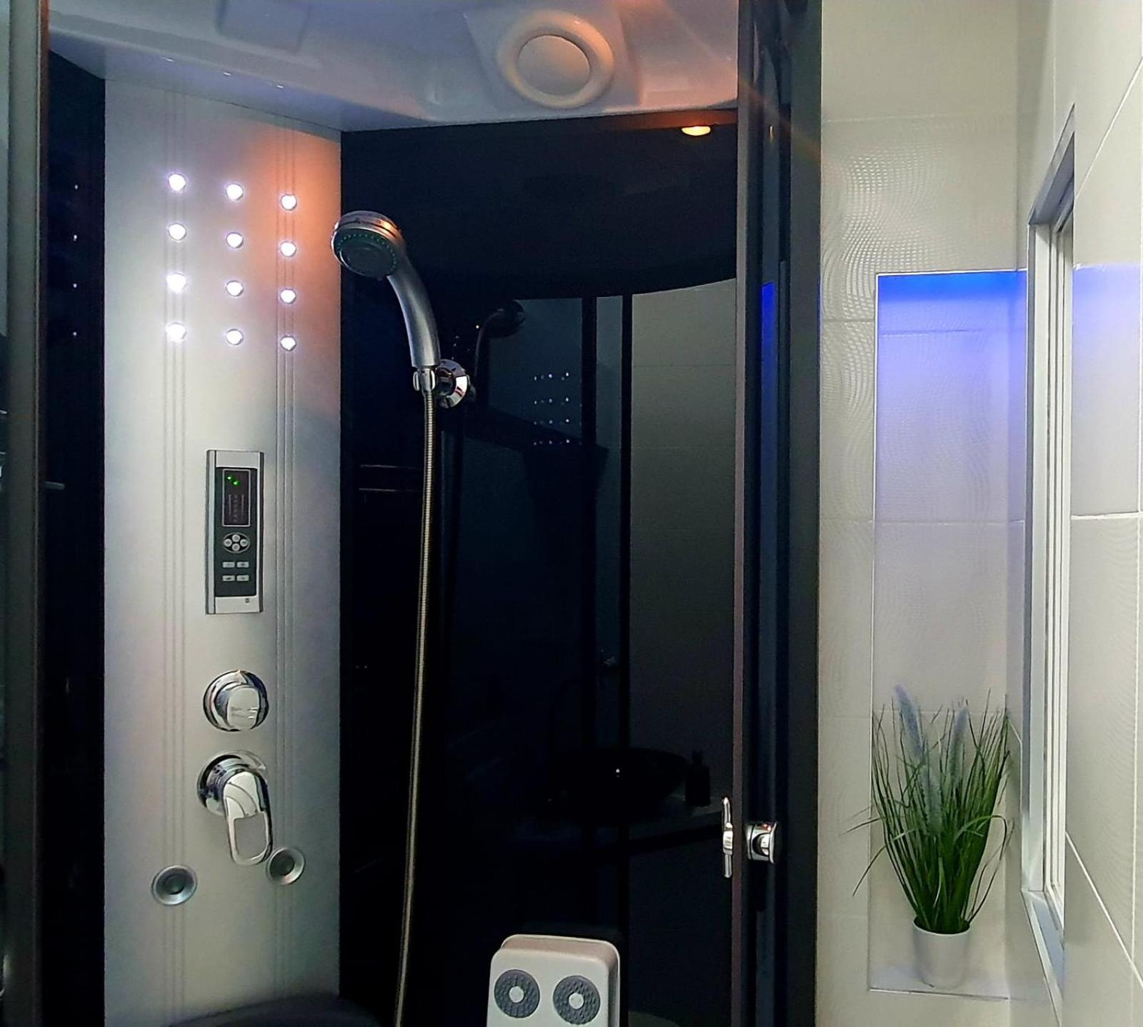Penthouse Jacuzzi & Pool Apartmants Opatija Zewnętrze zdjęcie